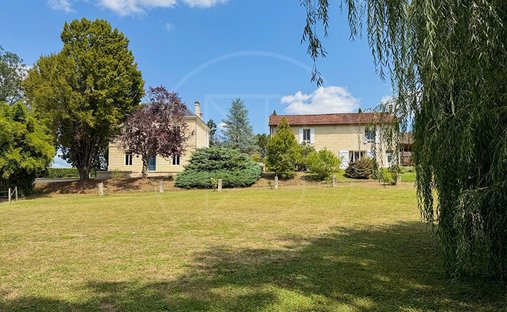Villa in Le Lac-Bacalan, Bordeaux, France 1