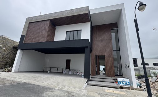 Casa en Monterrey, Nuevo León, México 1