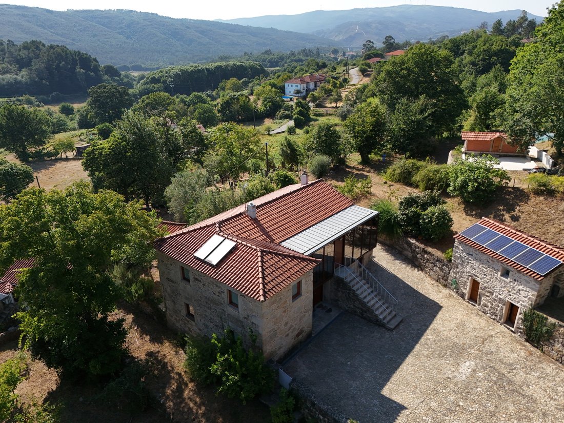 Farm Ranch in Coura, Viana do Castelo District, Portugal 2 - 18675316