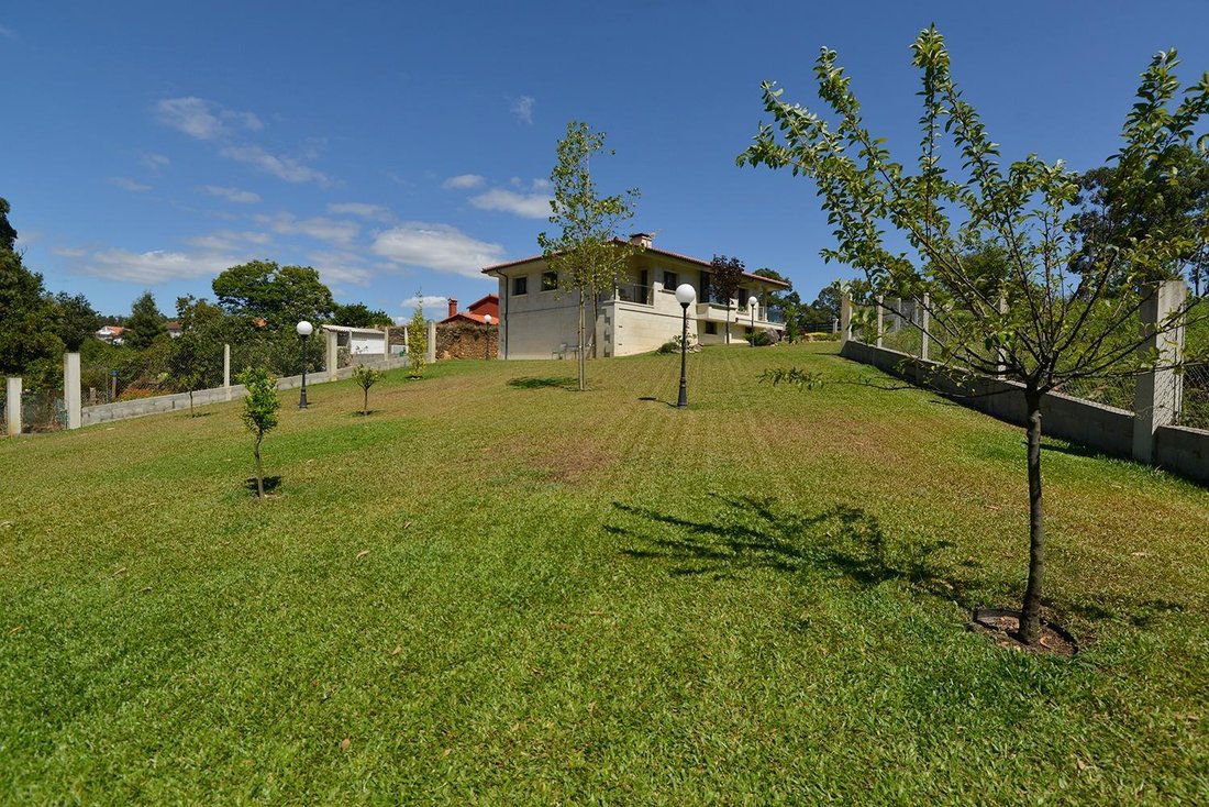 Villa in O Rosal, Galicia, Spain 4 - 18677457