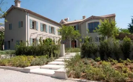 Villa in Les Bastides, Antibes, France 1