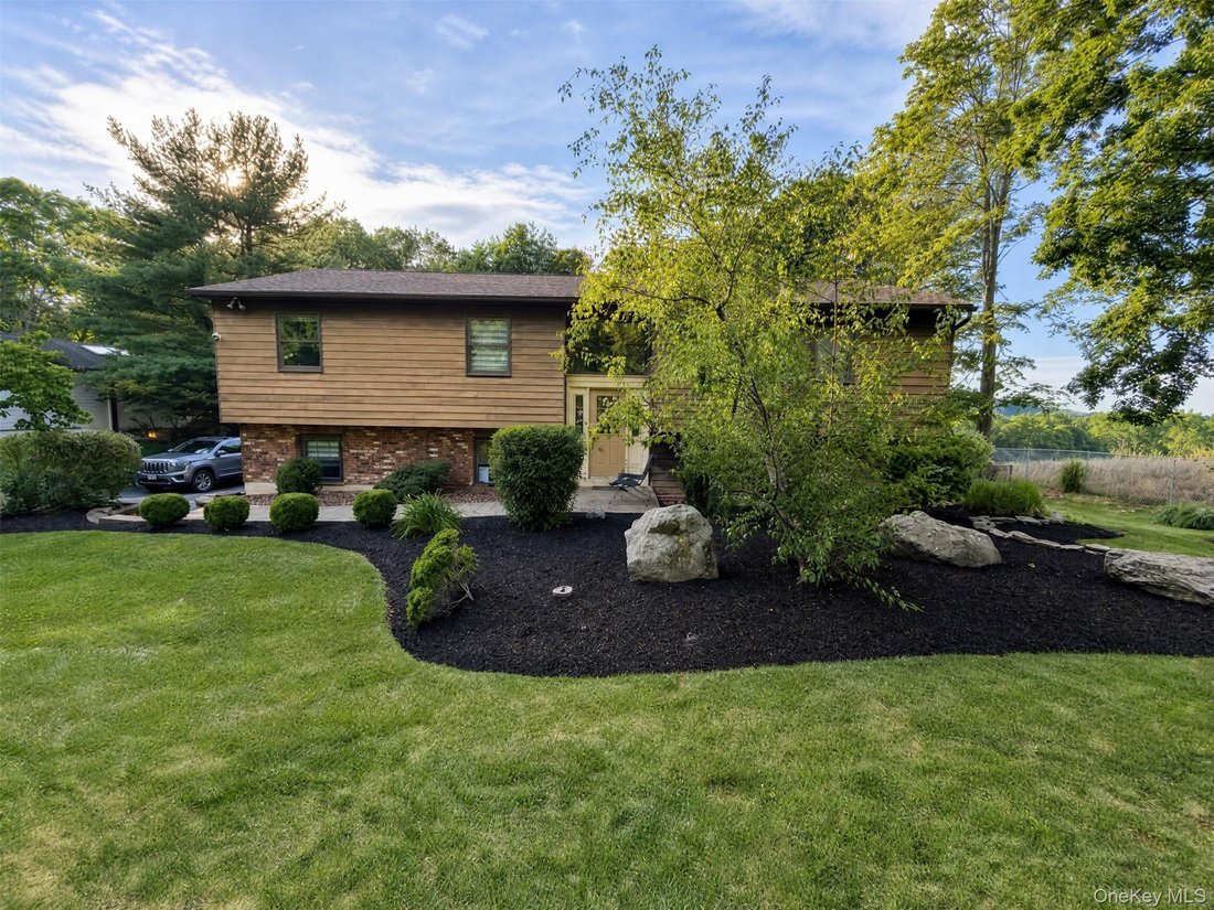 House in Monroe, New York, United States 1 - 18676585