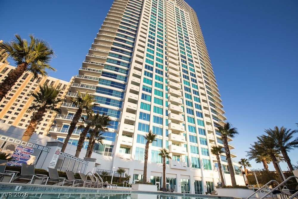 House in Las Vegas, Nevada, United States 1 - 18676919
