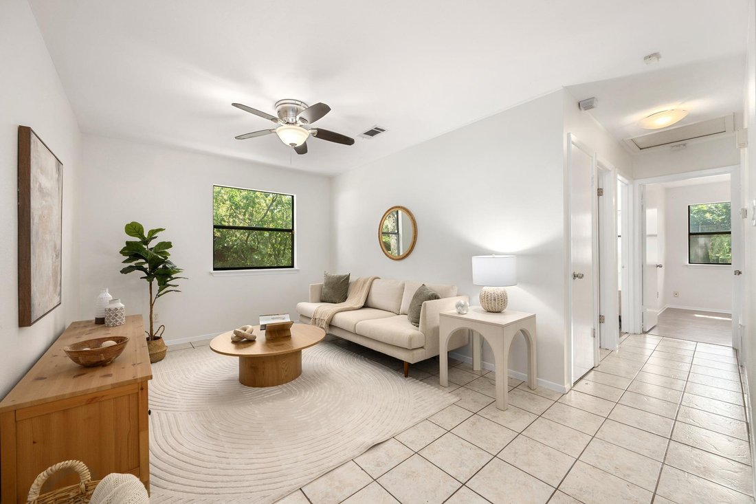House in Austin, Texas, United States 5 - 18676244