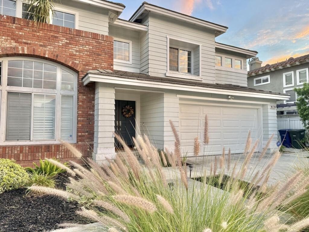 House in Signal Hill, California, United States 3 - 18675614