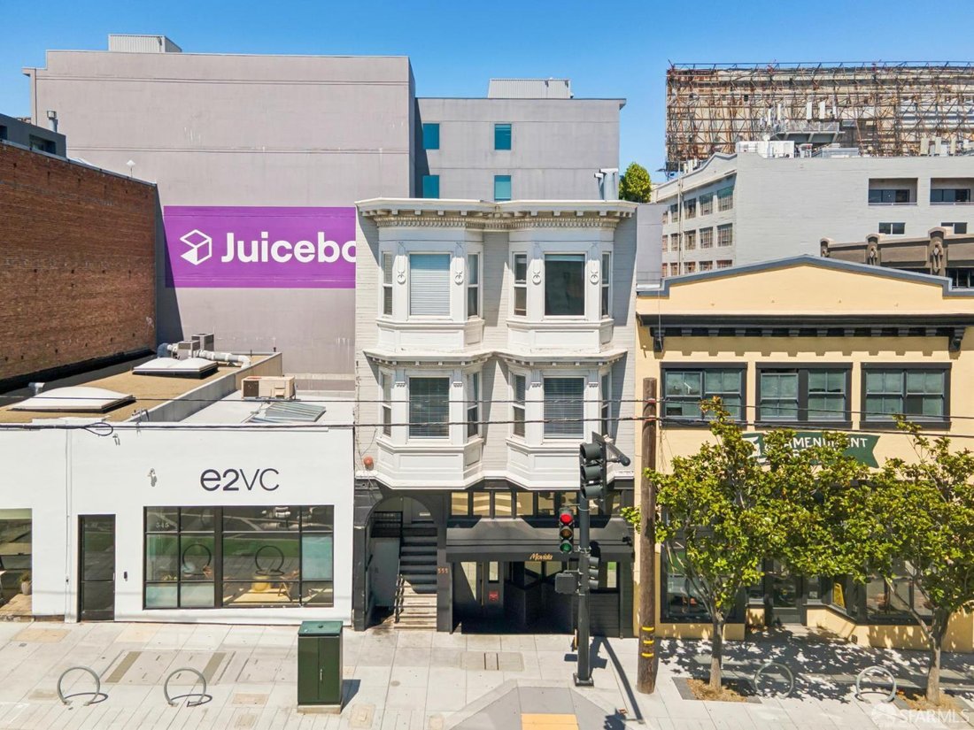 San Francisco, California, United States 4 - 18676413