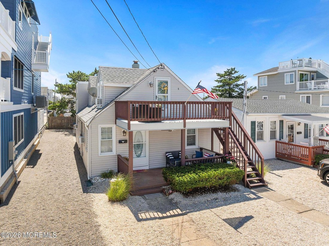 House in Ship Bottom, New Jersey, United States 1 - 18678694