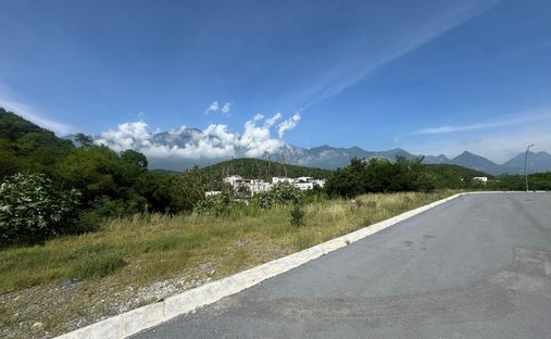 Land in Monterrey, Nuevo Leon, Mexico 1