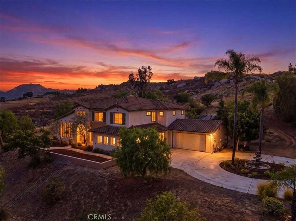 Casa a Riverside, California, Stati Uniti 2 - 18570732