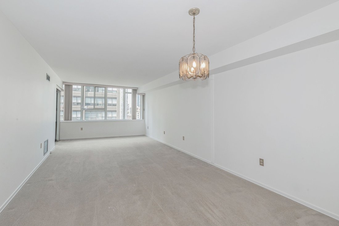 Condo in Toronto, Ontario, Canada 4 - 18678468