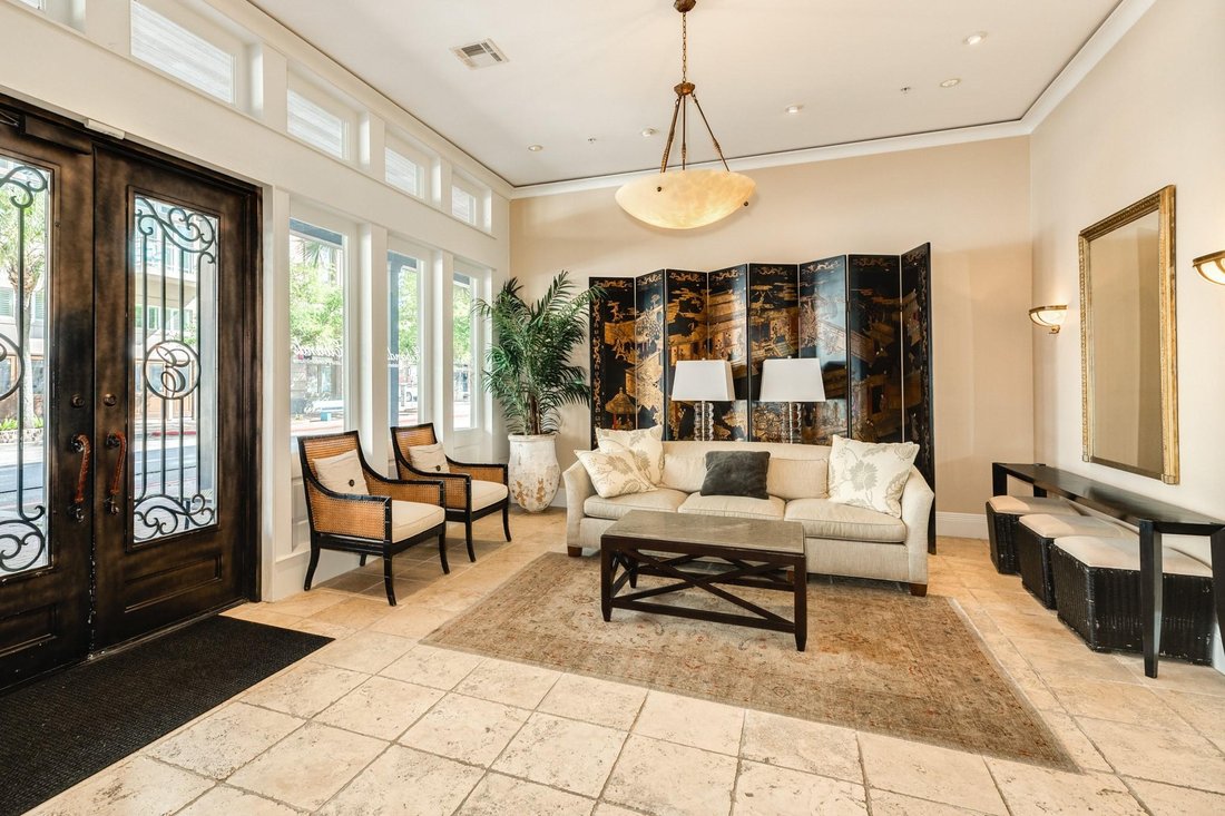 Condo in Galveston, Texas, United States 5 - 18677303