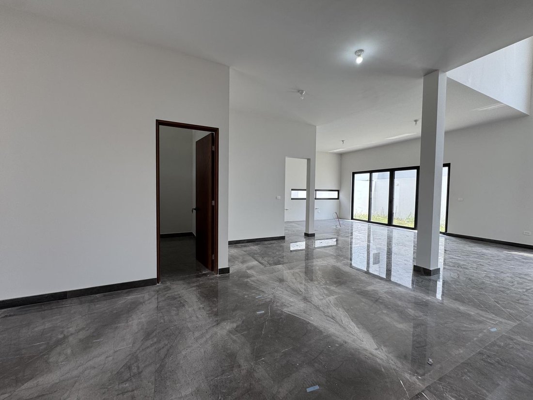 House in Monterrey, Nuevo Leon, Mexico 4 - 18675456
