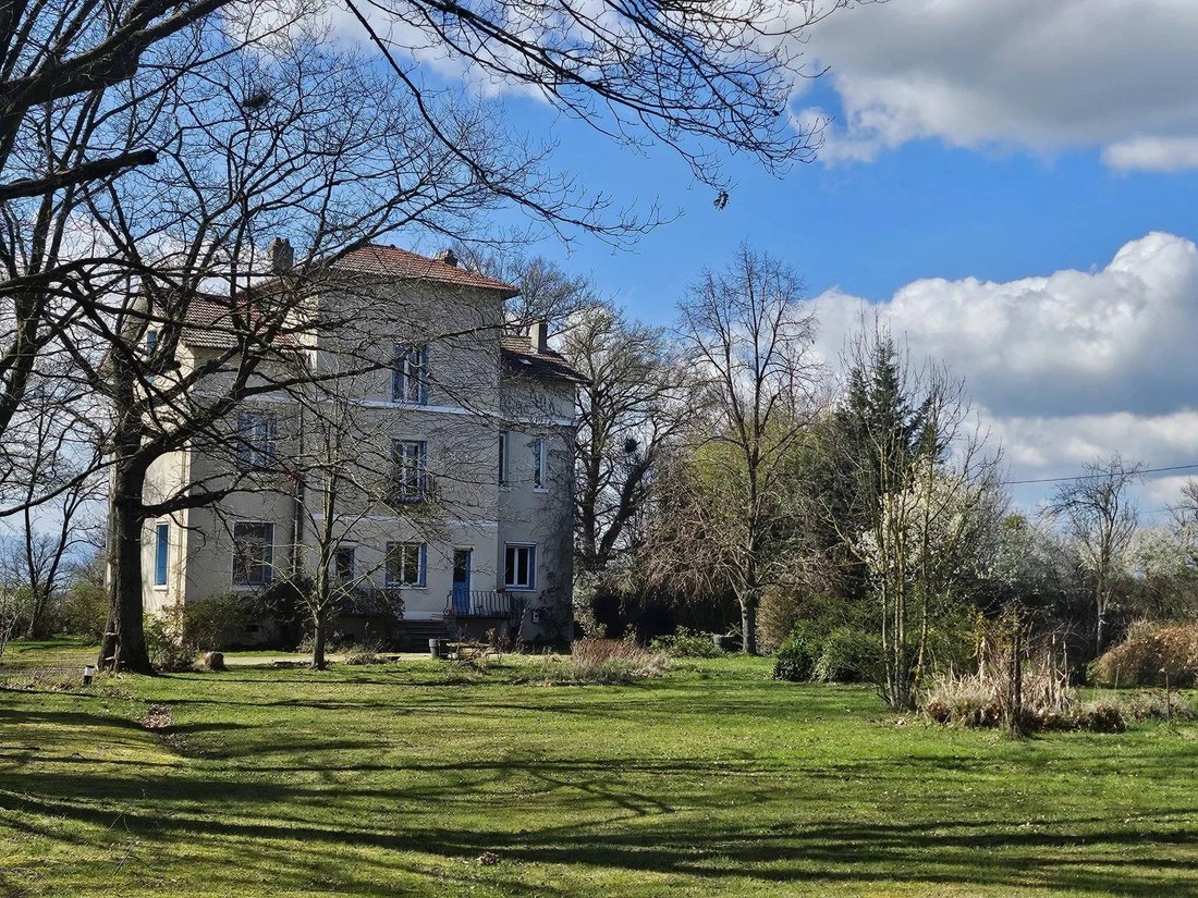 Maison à Montrond-les-Bains, Auvergne-Rhône-Alpes, France 1 - 17771835