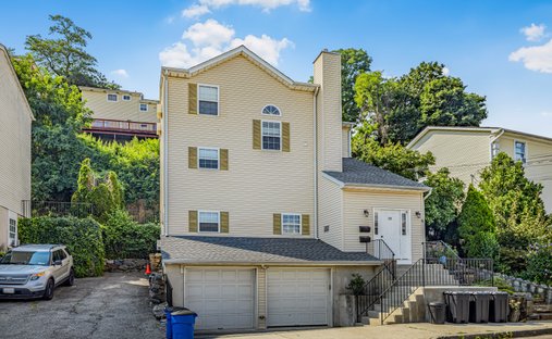 Apartment in Yonkers, New York, United States 1