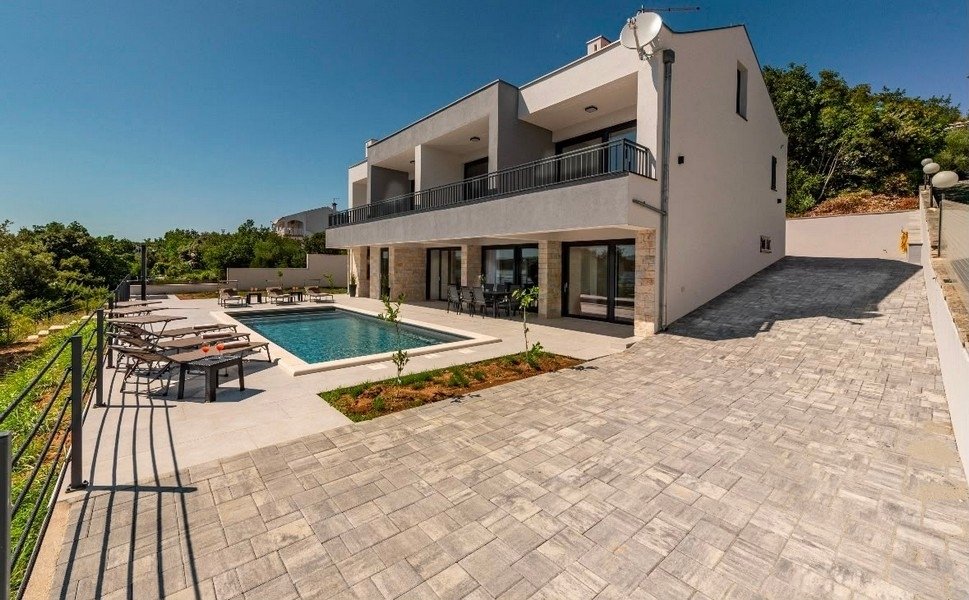 Villa in Zadar County, Croatia 3 - 18677623
