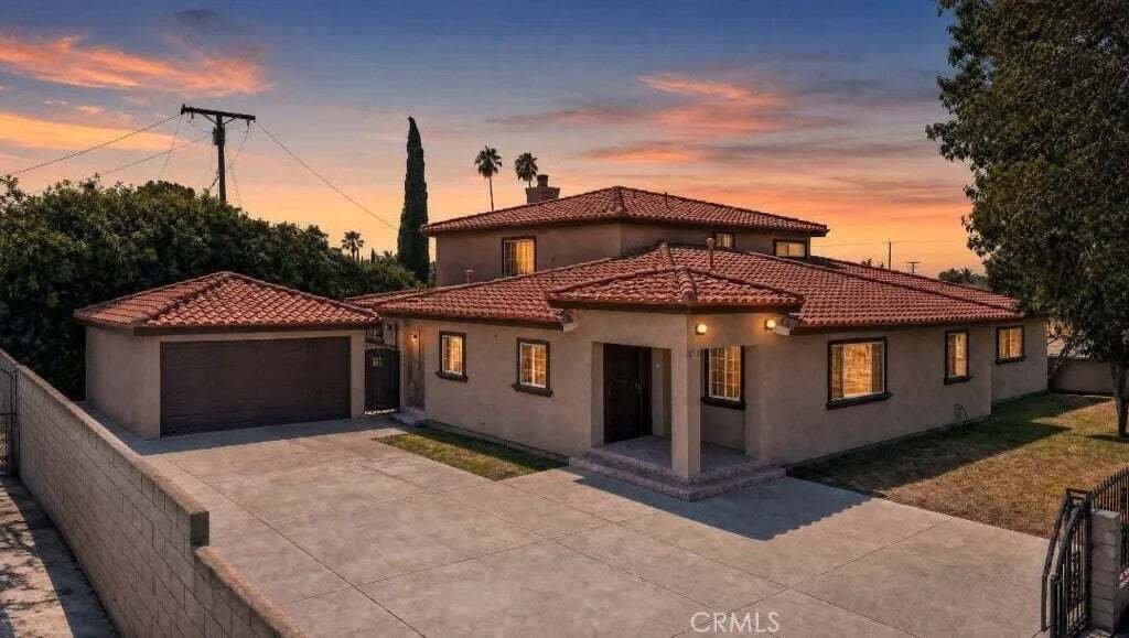 House in Santa Ana, California, United States 1 - 18676956