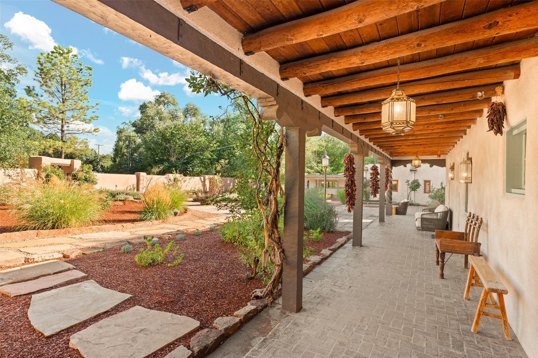 House in Santa Fe, New Mexico, United States 3 - 18675014