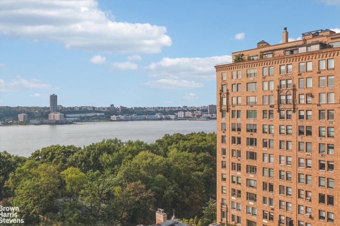 Co Op in New York, New York, United States 1 - 18676660