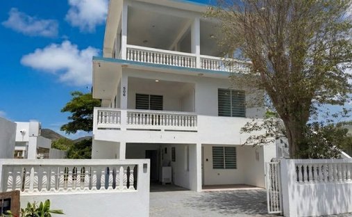 House in Esperanza, Vieques, Puerto Rico 1
