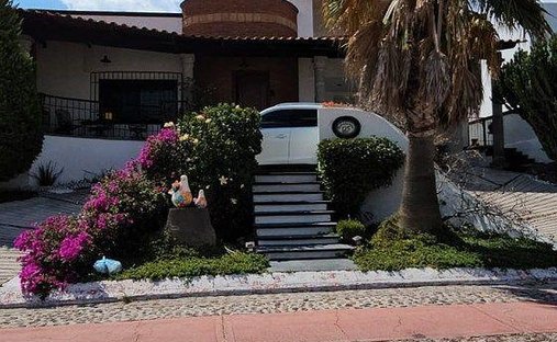House in Corregidora Municipality, Querétaro, Mexico 1