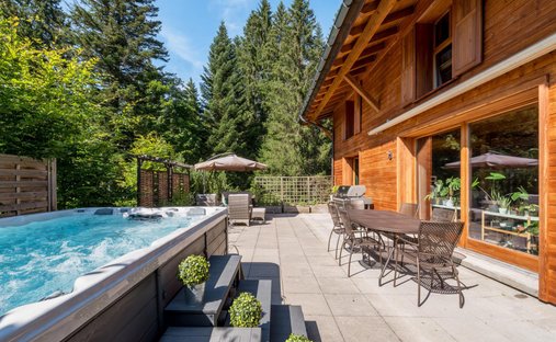 Chalet in Châtel-Saint-Denis, Fribourg, Switzerland 1