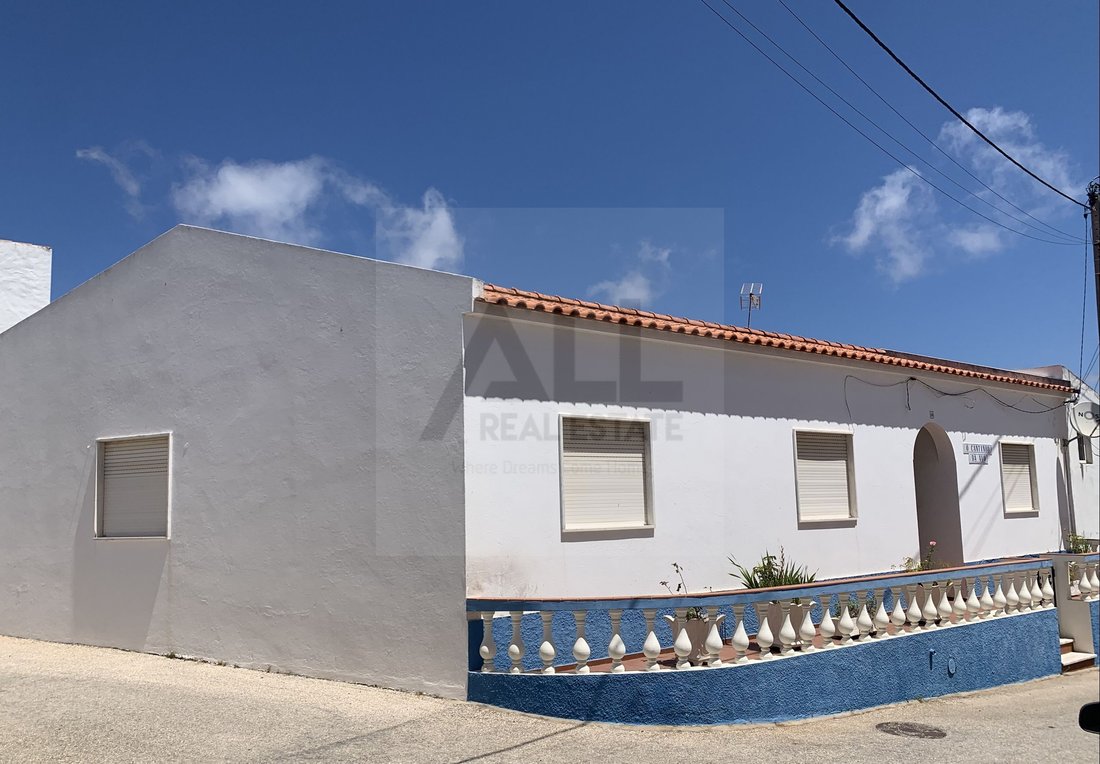 Townhouse in Budens, Algarve, Portugal 2 - 15947551