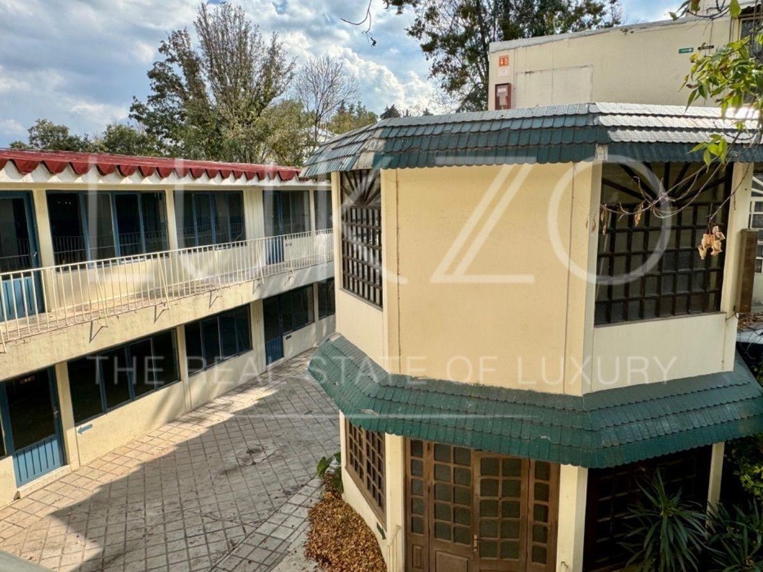 Land in Santa Catarina Yecahuitzotl, Mexico City, Mexico 3 - 18675141