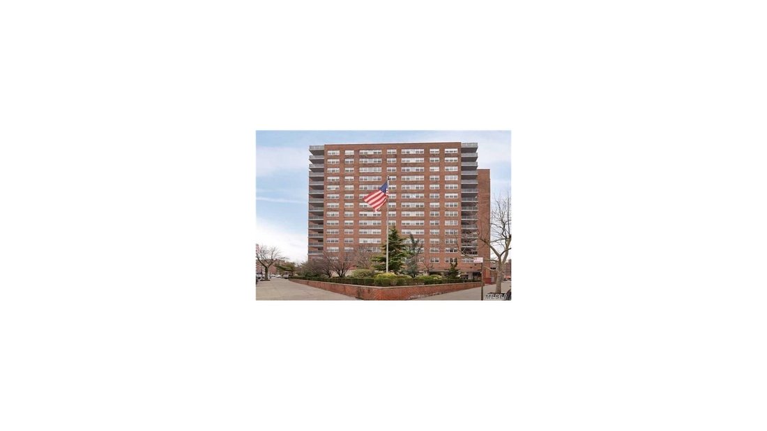 Co Op in New York, New York, United States 1 - 18677642