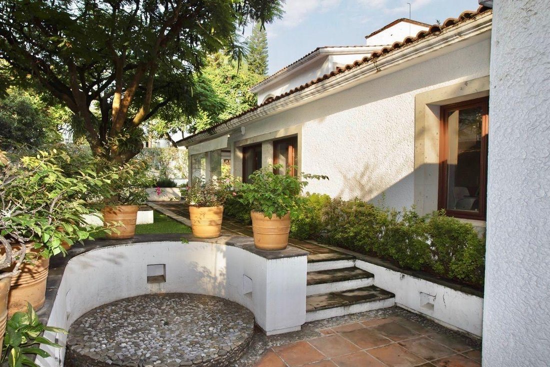 House in Cuernavaca, Morelos, Mexico 2 - 18675153