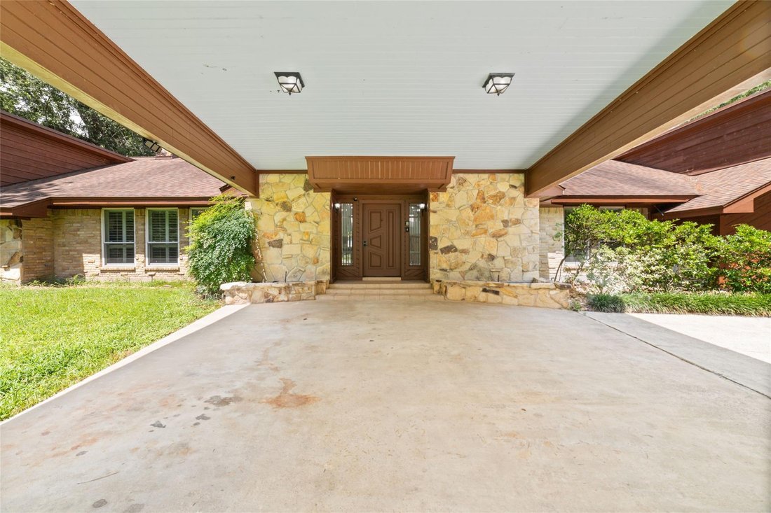 House in Conroe, Texas, United States 2 - 18677305