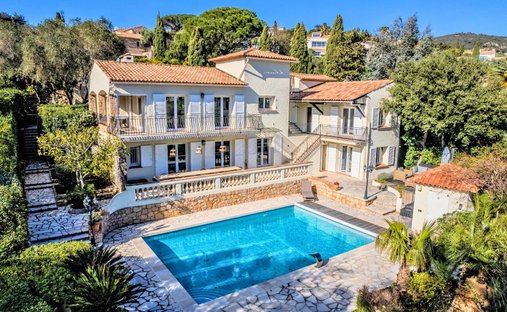 Villa in Les Issambres, Roquebrune-sur-Argens, France 1