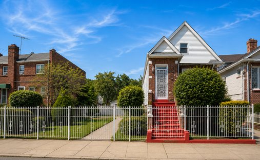 House in New York, New York, United States 1