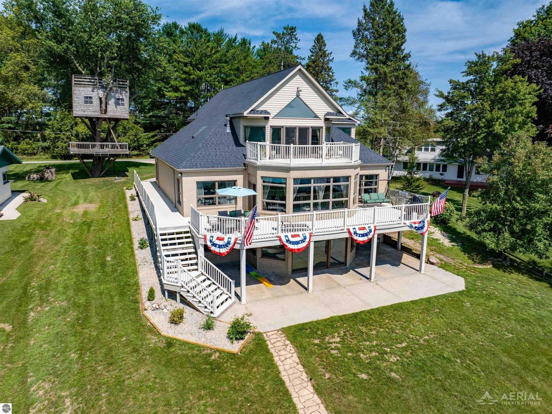 Haus in West Branch, Michigan, Vereinigte Staaten 1 - 18676636