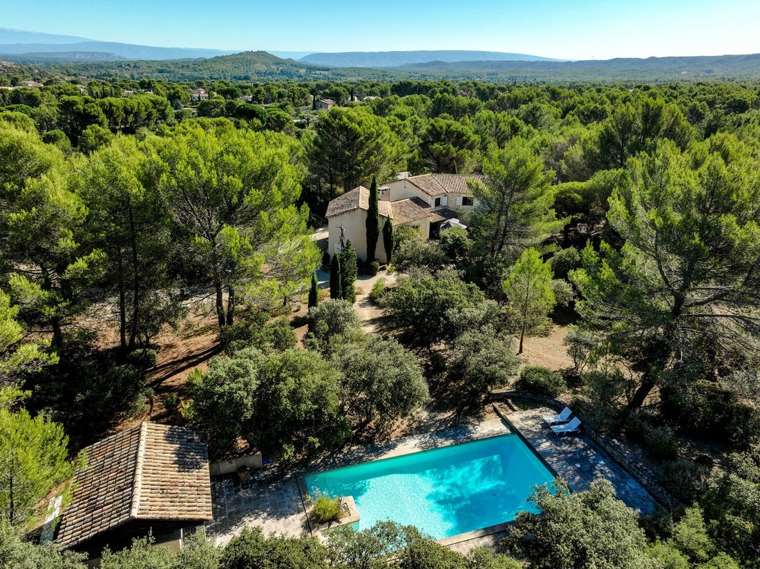 House in Eygalières, Provence-Alpes-Côte d'Azur, France 1 - 18677407