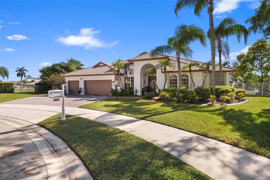 House in Southwest Ranches, Florida, United States 2 - 18676214