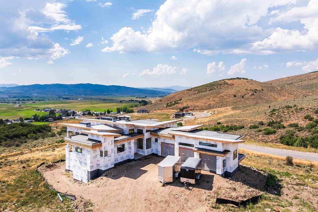 House in Kamas, Utah, United States 4 - 18675088