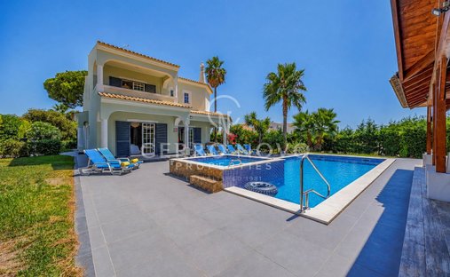 Villa in Ferreiras, Algarve, Portugal 1