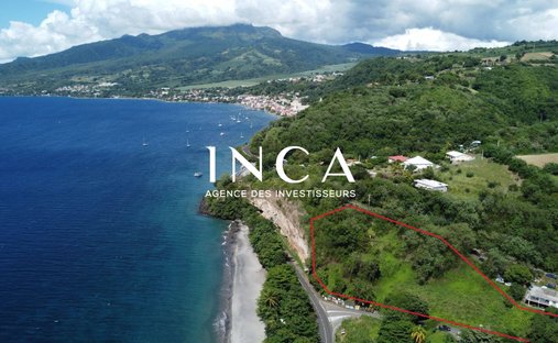 Land in Le Carbet, Saint-Pierre, Martinique 1