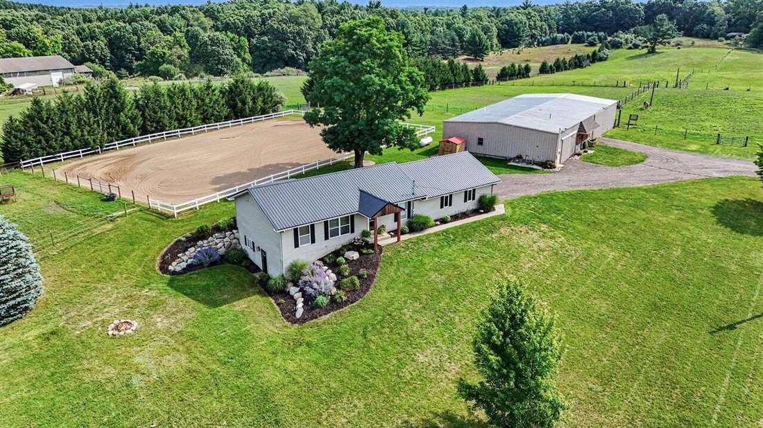 House in Greenville, Michigan, United States 1 - 18676776