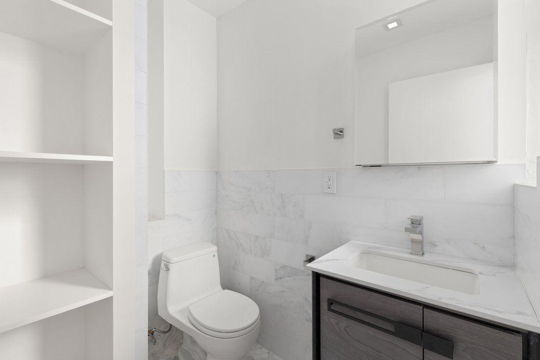 Townhouse in New York, New York, United States 5 - 18678446