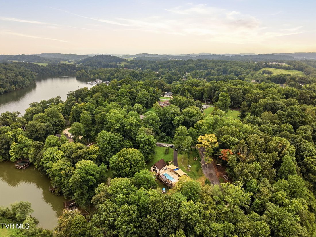 House in Johnson City, Tennessee, United States 3 - 18676048