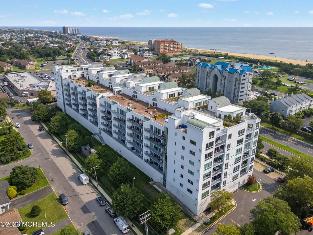 Condo in Long Branch, New Jersey, United States 2 - 18676719