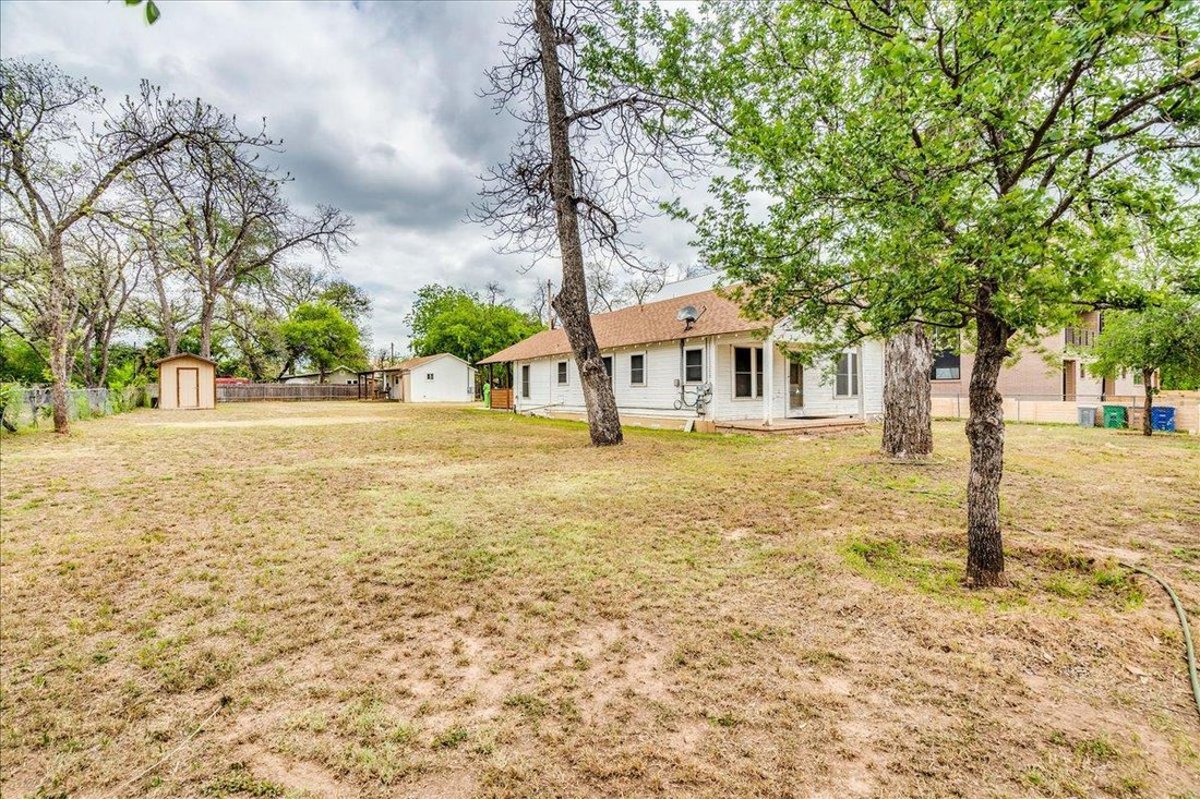 House in Austin, Texas, United States 4 - 18676282