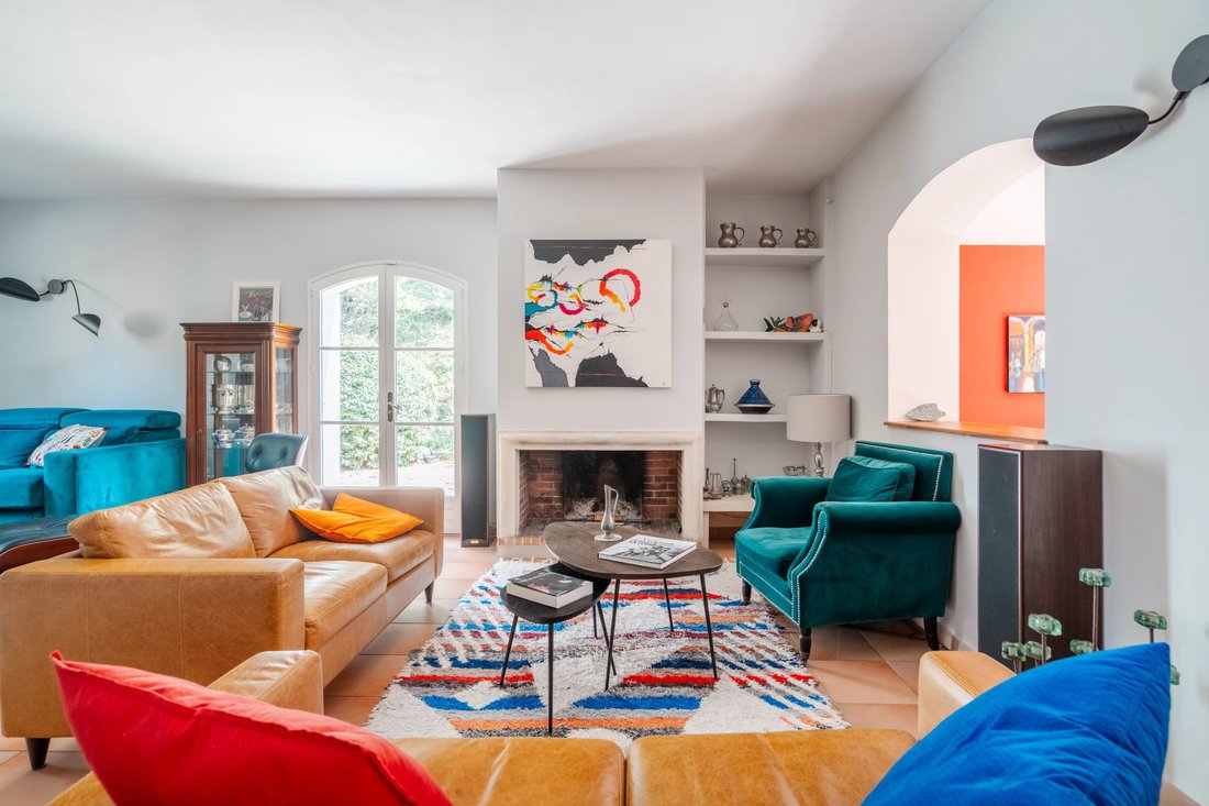 House in Saint-Marc-Jaumegarde, Provence-Alpes-Côte d'Azur, France 4 - 15228016