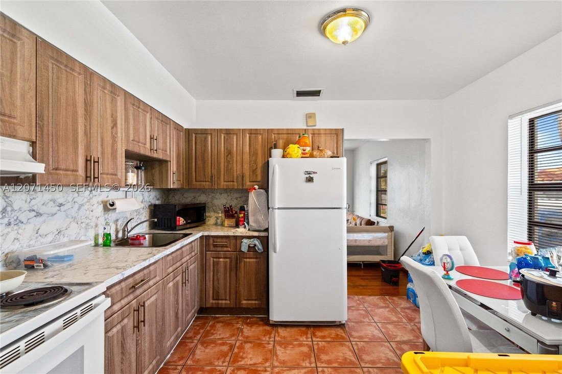 House in Miami, Florida, United States 5 - 18676810