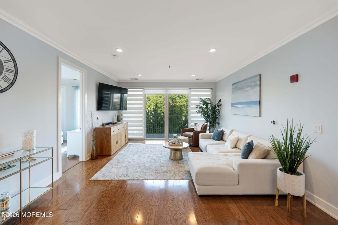 Condo in Long Branch, New Jersey, United States 5 - 18676719