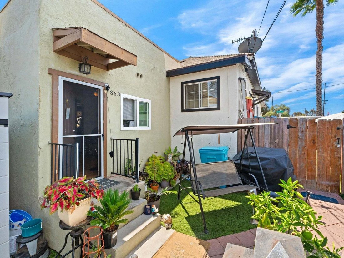 San Diego, California, United States 5 - 18676993