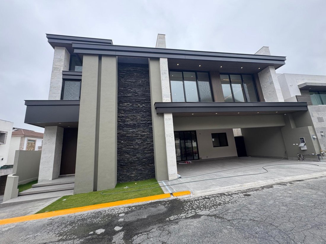 House in Monterrey, Nuevo Leon, Mexico 1 - 18675326