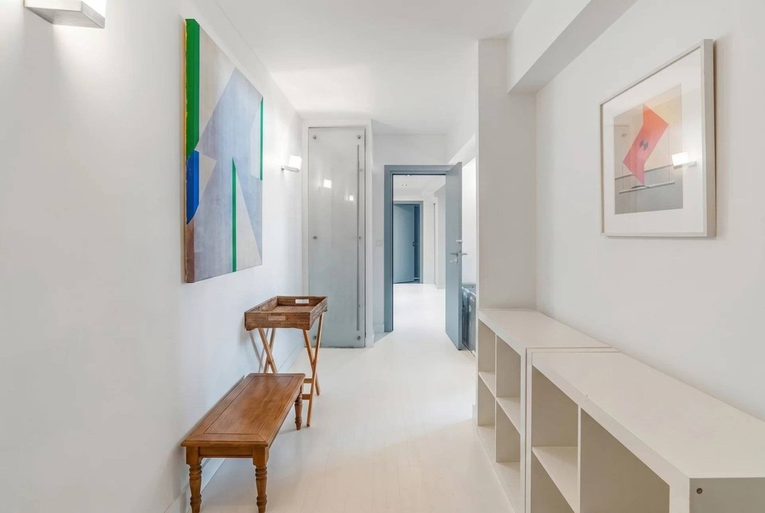 Apartment in Porte Dauphine, Paris 16e Arrondissement, Paris 2 - 18016385
