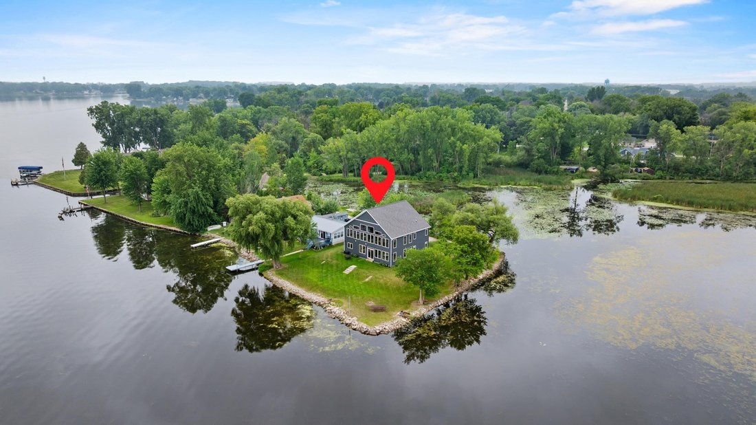 Winneconne, Wisconsin, United States 2 - 18678306